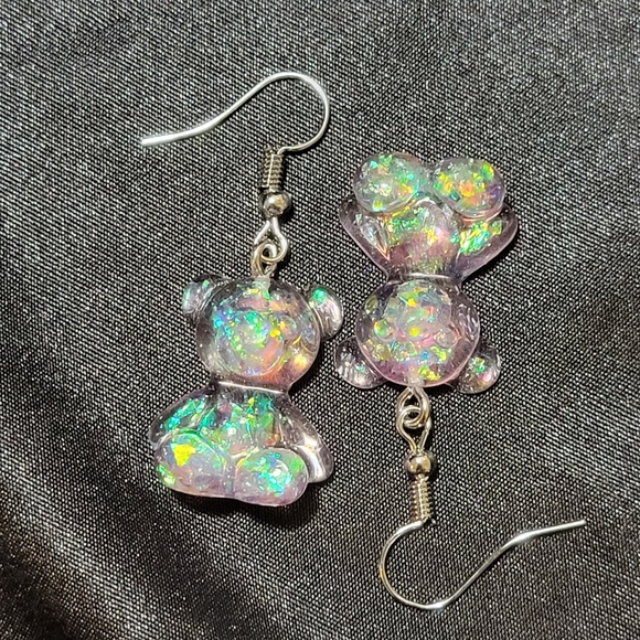 Jewelry - Opalescent teddy bear earrings
